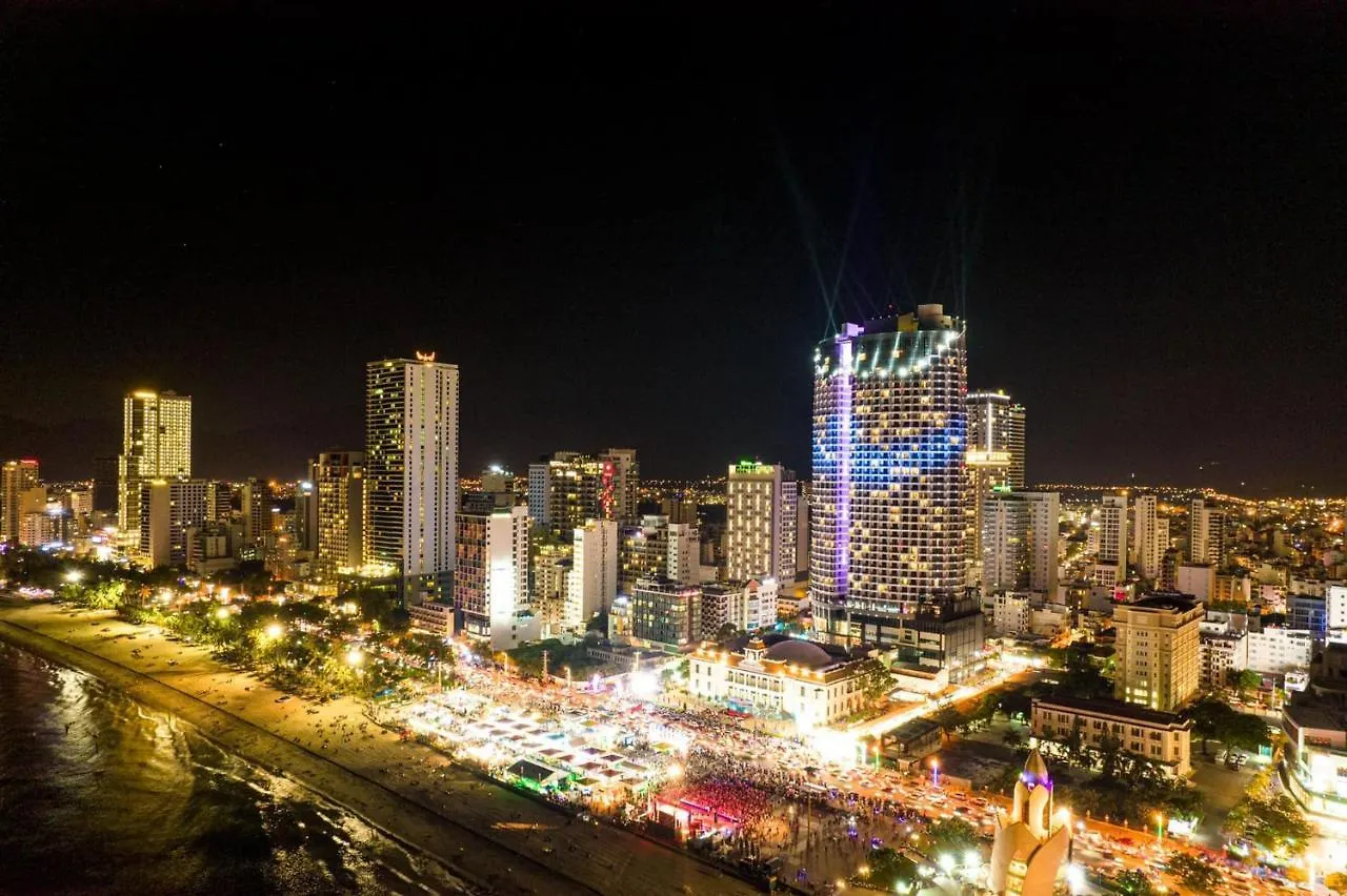 Phi Yen Panorama Condotel Nha Trang Apartment