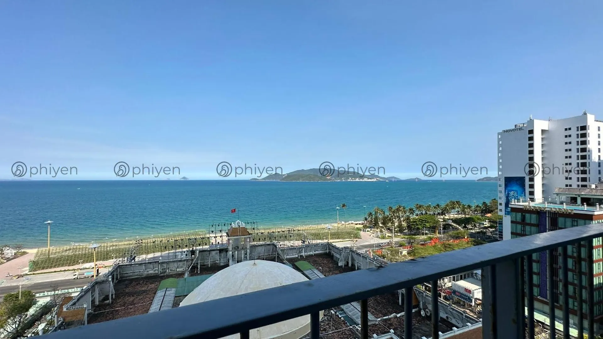 Phi Yen Panorama Condotel Nha Trang 0*,  Vietnam