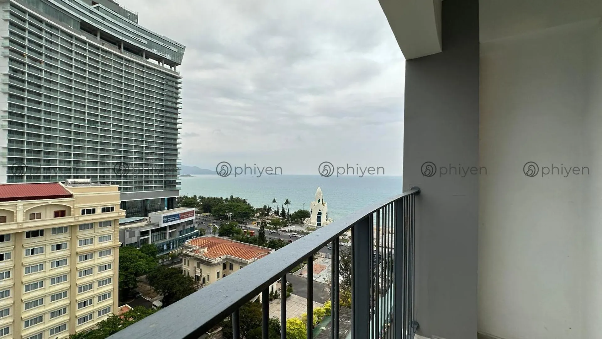 Phi Yen Panorama Condotel Nha Trang